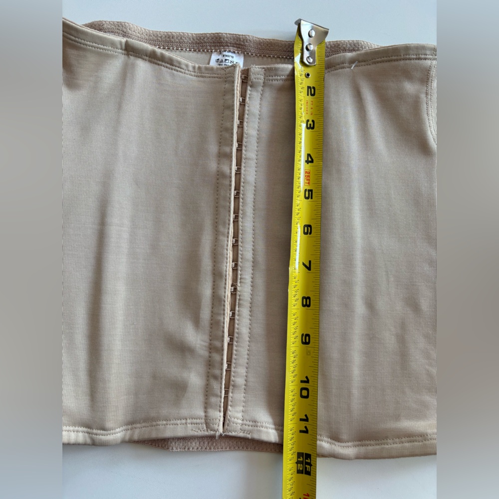 Miraclesuit Inches Off Shapewear Waist Trainer Cincher Corset Warm Beige L - Picture 6 of 10
